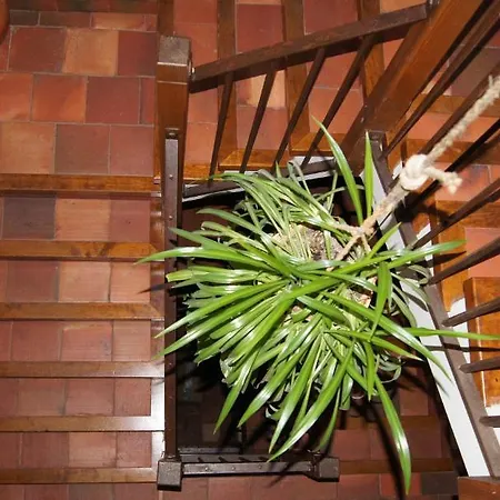 Rural El Adarve Hotel