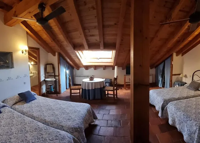 Rural El Adarve * Ayllón