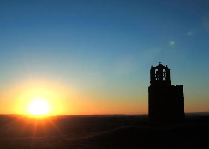 Rural El Adarve * Ayllón